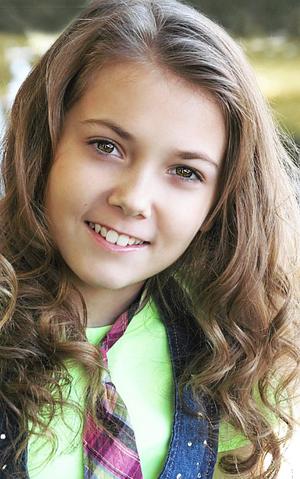 File:Carly 5.png