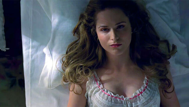 File:Dolores season 1.jpg