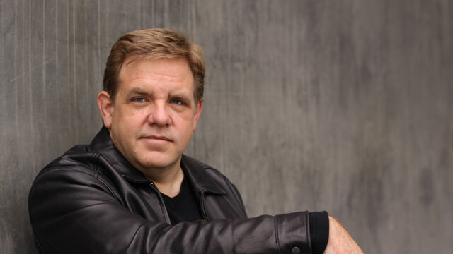 File:Brian Howe.jpg