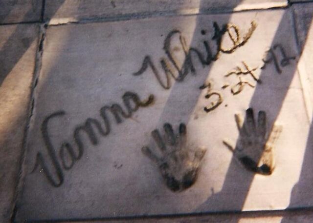 File:Vanna1992Handprints.jpg