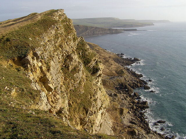 Plik:799px-Gad cliff dorset.jpg