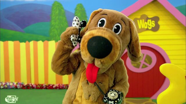 File:WagsonDoggyTelephone.jpg