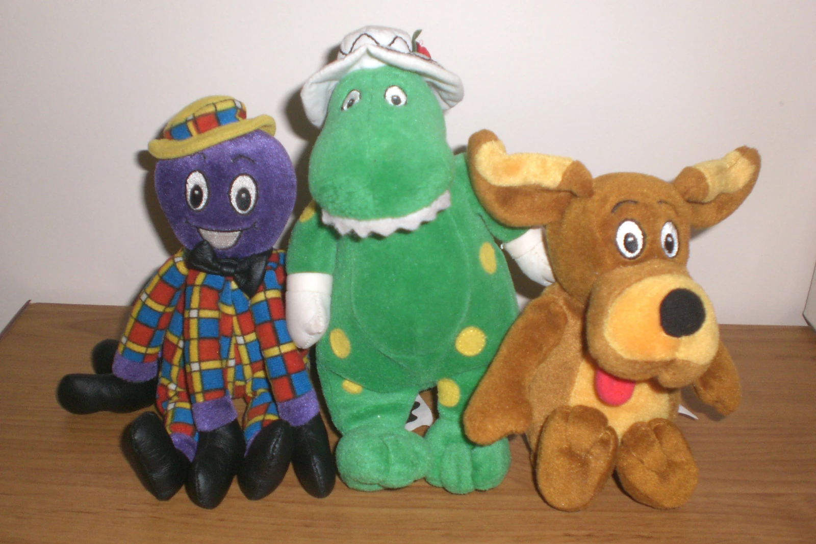 Image TheWigglyMascotsPlushToys.jpg Wigglepedia FANDOM powered by