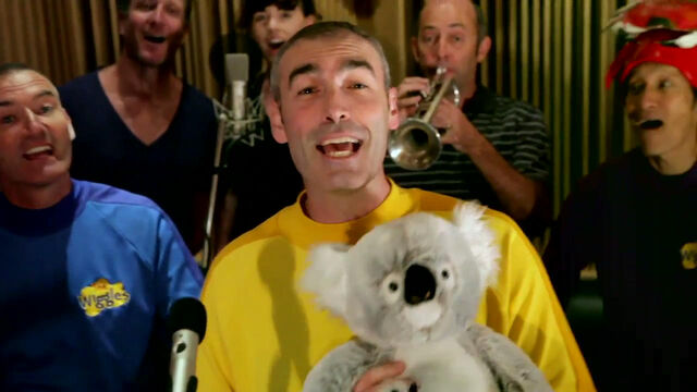 File:TheOriginalNonrealisticWigglesandSimonPryce.jpg