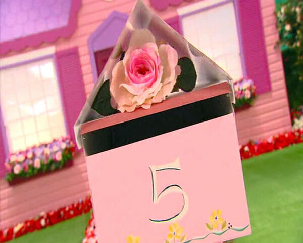 File:Dorothy'sMailbox.jpg