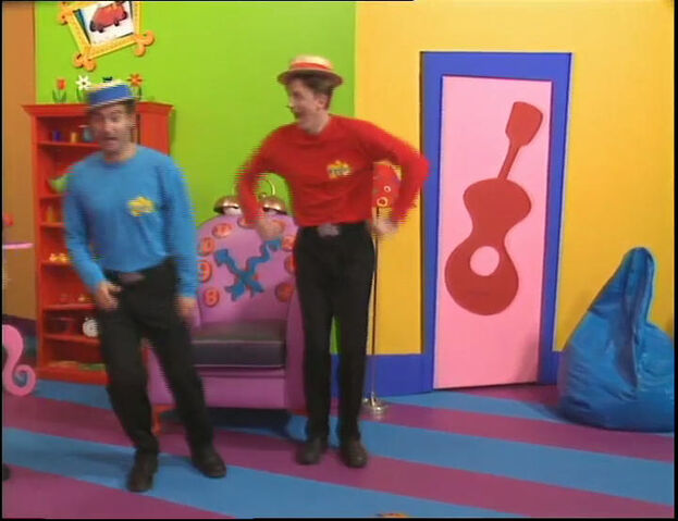 File:AnthonyandMurrayinFunnyGreg.jpg