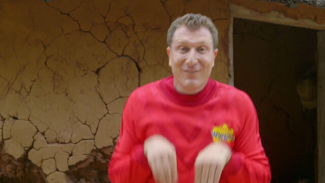 File:SimonSingingThereAreSoManyAnimals.jpg