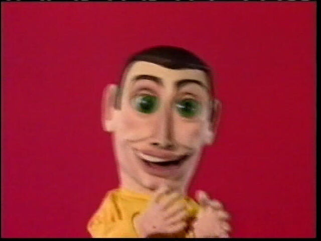 File:PuppetGregSingingGetReadyToWiggle.jpg