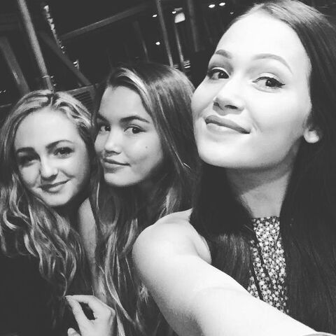 File:XDgirls.jpg