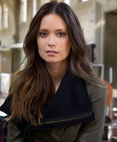Fichier:Summer Glau.jpg