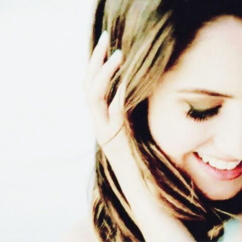 File:LauraMarano(1).jpg