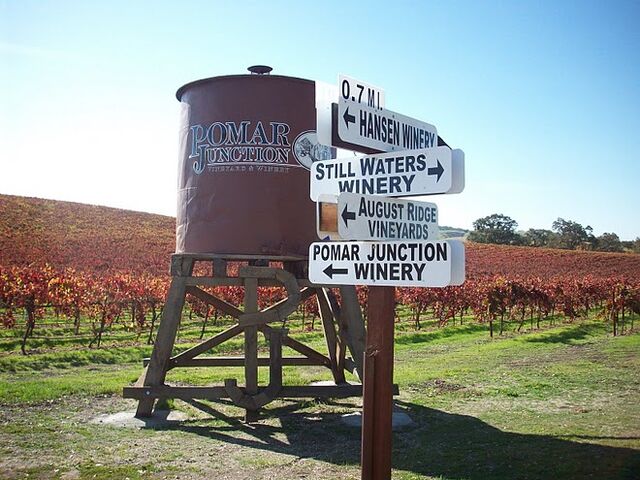 File:Pomar-Junction.jpg