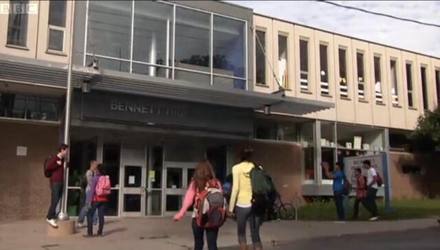 File:Wingin' It Bennett High.jpg
