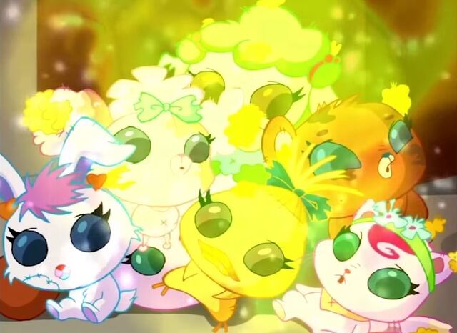 File:S4-ep3-love-pet-plushies-pre-transformed.jpg