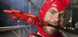 File:Spotlight-ru-jackass.jpg
