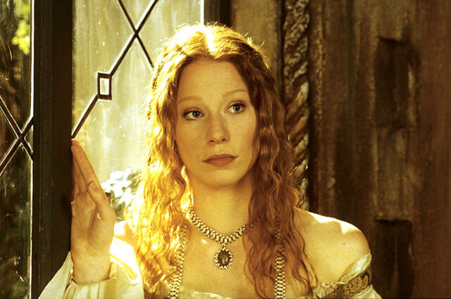 File:Elle.jpg