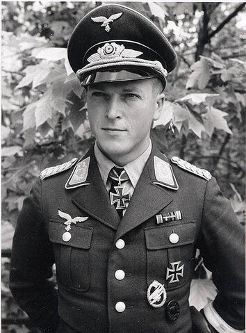 File:Heermedic.jpg