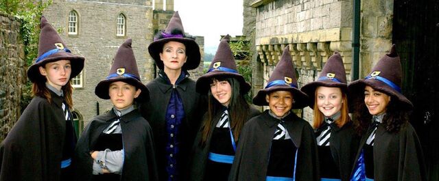 File:New Worst Witch main cast.jpg