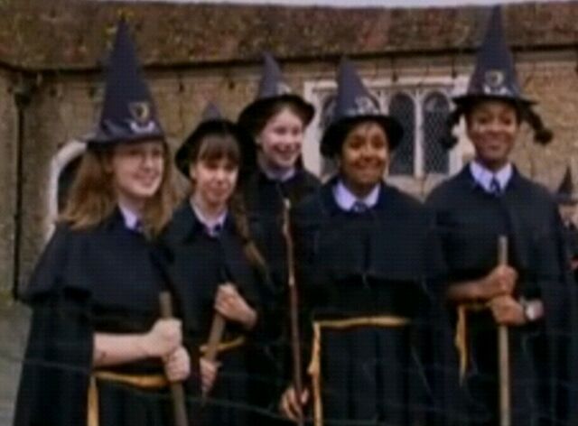 File:5witches.jpg