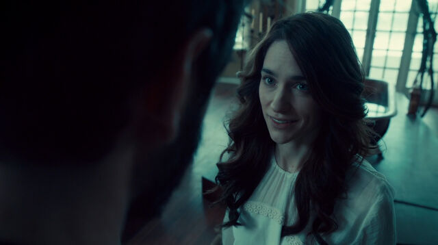 File:Wynonna Earp14.jpg