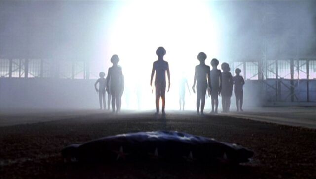 File:Grey aliens are welcomed.jpg