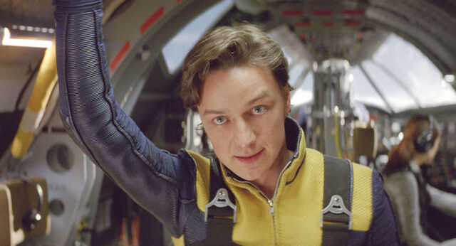 File:Xavier first class.jpg