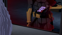 Deathstroke steals the crystal key