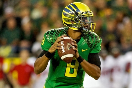 File:Oregon'sAwesimeNewQB.jpeg
