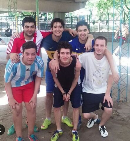 Archivo:CXwT7ueWcAIXLk4.jpg