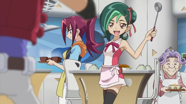 File:Tori,KariandHarupreparethedinner.jpg