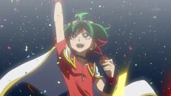 Yuya sonriendo.jpg