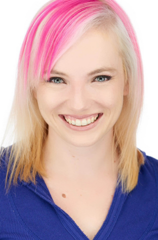 Archivo:Kristen McGuire.png
