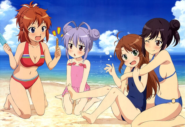 File:Hotaru x Komari beach.jpg