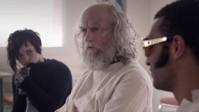 File:ZNation hero 306 sneakpeek.jpg