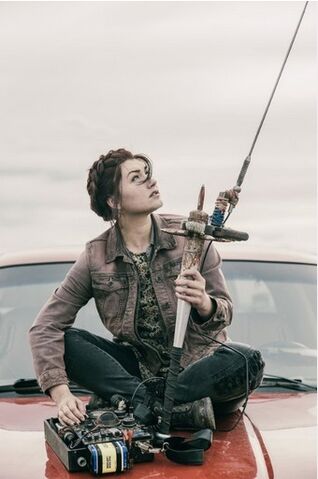 File:Season 2x1 Addy.jpg
