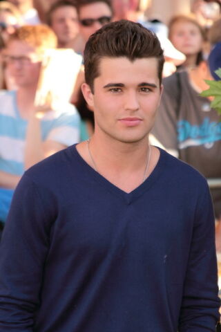 File:Spencer Boldman-TYG-030160.jpg