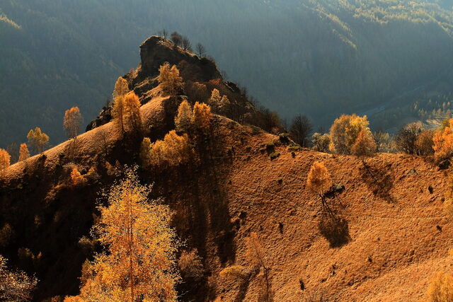 Fichier:Rocca Candelera (1779 m) - Usseglio .jpg