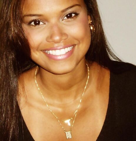 File:Aline 3.jpg