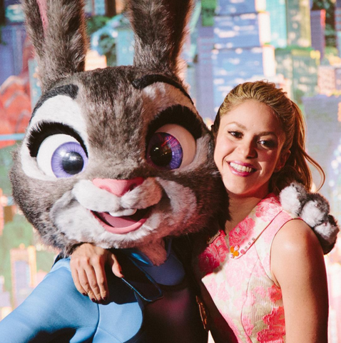 File:Shakira Zootopia Premiere.png